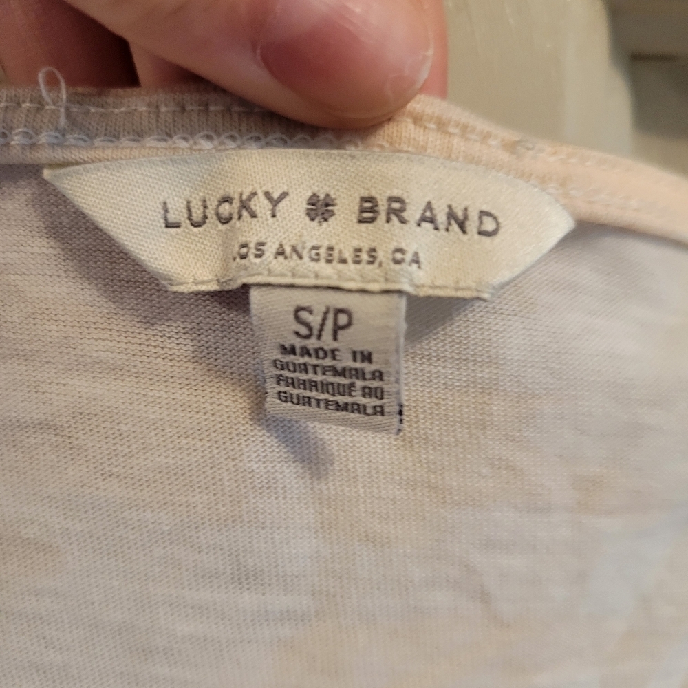 Lucky Brand Pink White Tan Camo V-neck Tie Front Short Sleeve Shirt - Picture 4 of 5